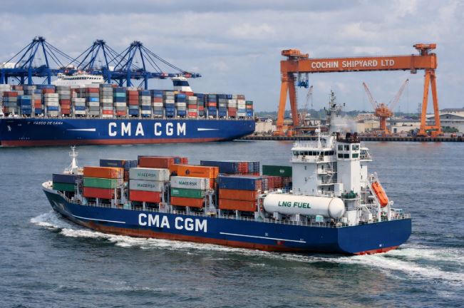 CMA CGM signs final contract with Cochin Shipyard for six LNG-fuelled ...